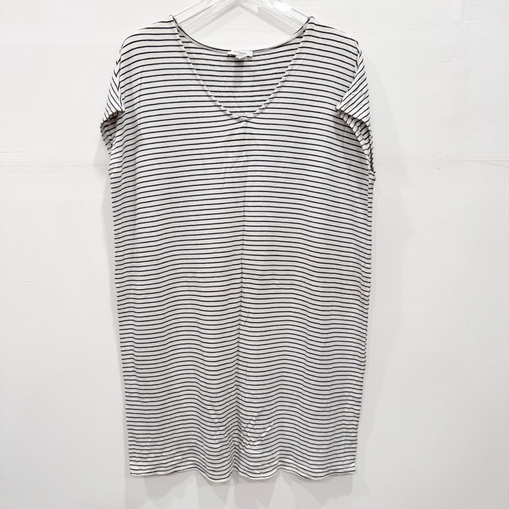 Daily Ritual Stripe Loose Fit Cap Sleeve Dress Medium Black White